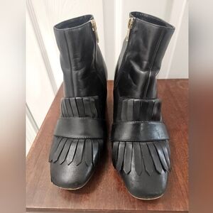 Steve Madden Black Leather Fringe Ankle Boots